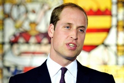 Prince William urges Chinese to stop buying ivory and rhino horn