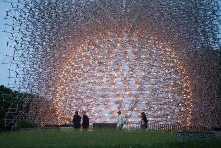 The sculpture controlled by bees: Wolfgang Buttress’s Hive