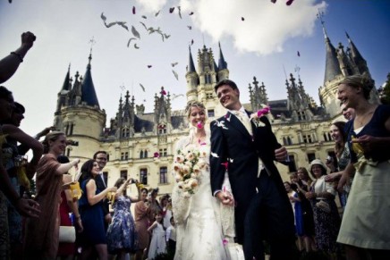 Company offers rain-free wedding days for £100,000