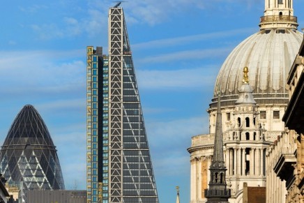 City of London tightens rules on skyscrapers over wind tunnel fears