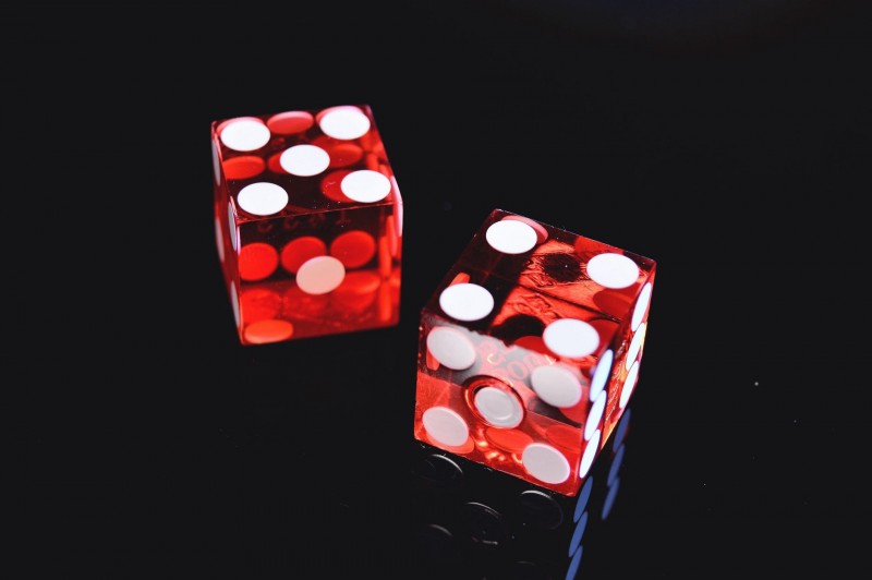 two_red_dices