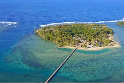 Ultra-exclusive island in the South Pacific at auction