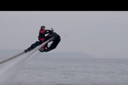 A New Class of Hydroflyer: The skeleton of this marine motorcycle can fly over the water